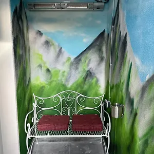 Aussergewoehnliche Kellerloft Appartement Innsbruck