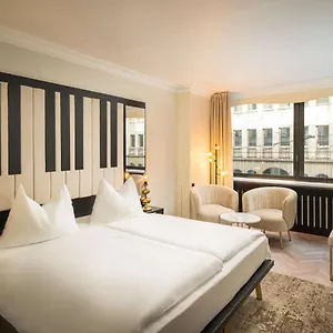 Elaya Center Hotel Vienne