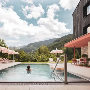 https://landhaus-agnes.saalbachhinterglemmhotels.com